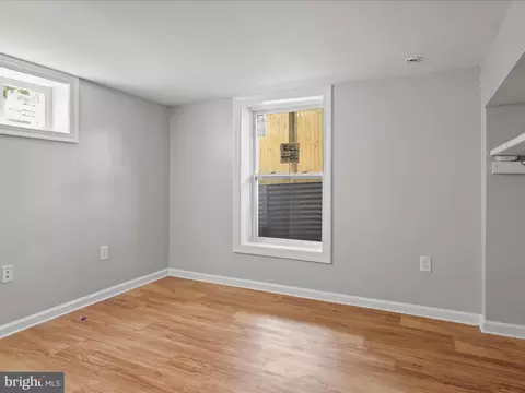 Bedroom - 6019 Frederick St, Springfield, VA 22150 photo 8 of 9