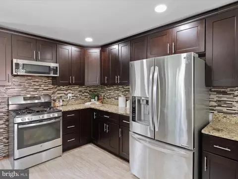 Kitchen - 6019 Frederick St, Springfield, VA 22150 photo 7 of 8