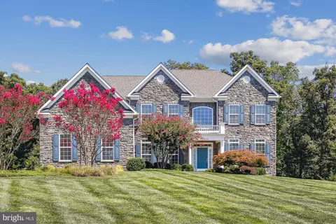 9688 Alexandra Nicole Dr, Lorton, VA 22079