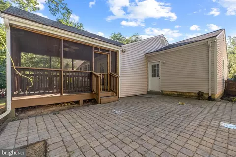 7933 Saint George Ct, Springfield, VA 22153 photo 36
