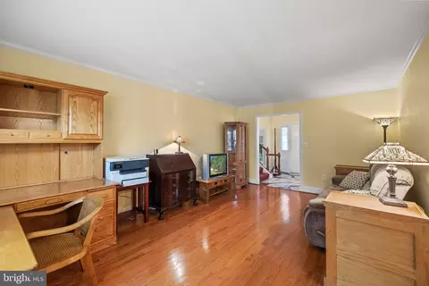 7933 Saint George Ct, Springfield, VA 22153 photo 19