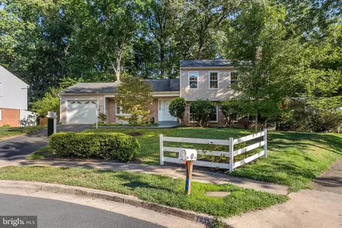 7933 Saint George Ct, Springfield, VA 22153