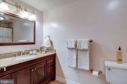 8693 Young Ct, Springfield, VA 22153 photo 28