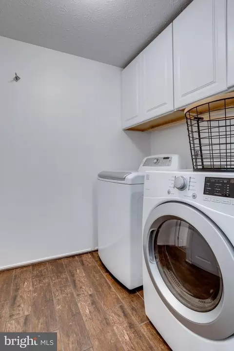 8693 Young Ct, Springfield, VA 22153 photo 26