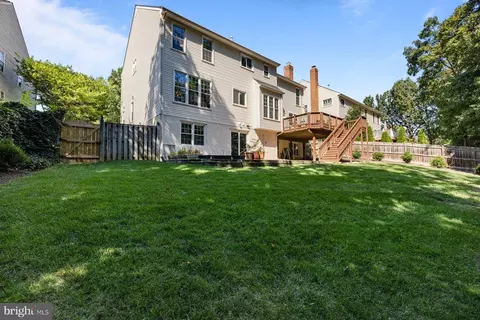 Exterior - 7809 Valleyfield Dr, Springfield, VA 22153 photo 6 of 6