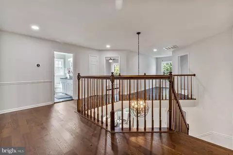 Entry Way - 7809 Valleyfield Dr, Springfield, VA 22153 photo 2 of 2