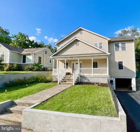 2808 Groveton St, Alexandria, VA 22306