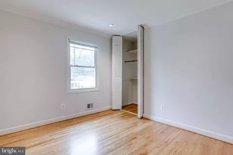 5543 Queensberry Ave, Springfield, VA 22151 photo 17