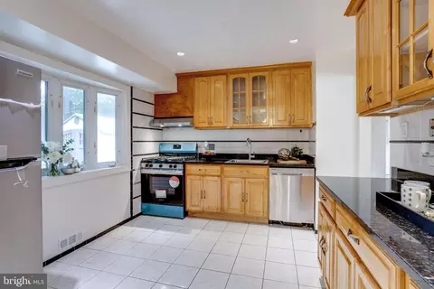 5543 Queensberry Ave, Springfield, VA 22151 photo 24
