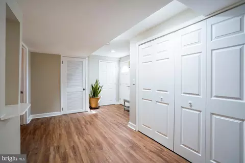 5742 Rolling Rd, Burke, VA 22015 photo 48