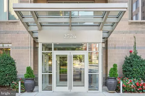 2726 Gallows Rd #1014, Vienna, VA 22180