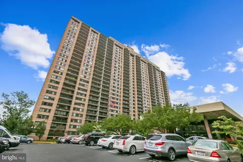 5505 Seminary Rd #517N, Falls Church, VA 22041