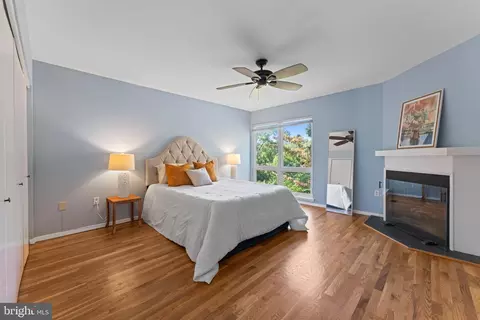 11522 Links Dr, Reston, VA 20190 photo 15