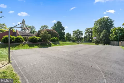 11522 Links Dr, Reston, VA 20190 photo 35