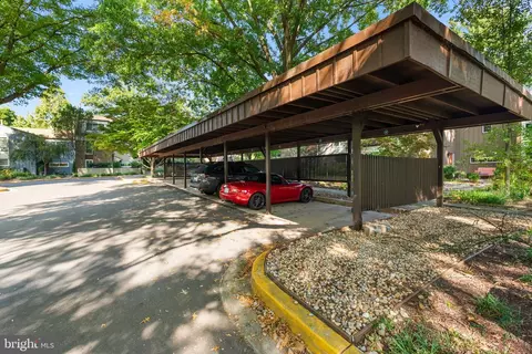 11522 Links Dr, Reston, VA 20190 photo 32