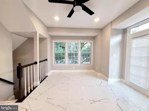 Living - 9501 Millgate Pl, Burke, VA 22015 photo 5 of 5
