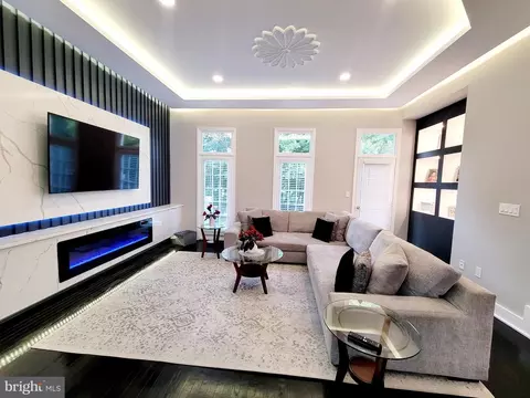 Living - 9501 Millgate Pl, Burke, VA 22015 photo 1 of 5