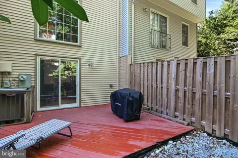 8454 Blue Oak Ct, Springfield, VA 22153 photo 38