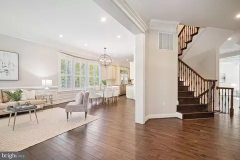 6701 Lumsden St, Mclean, VA 22101 photo 5
