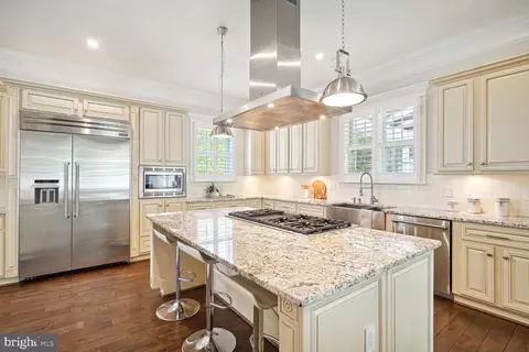 6701 Lumsden St, Mclean, VA 22101 photo 11