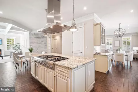 6701 Lumsden St, Mclean, VA 22101 photo 12