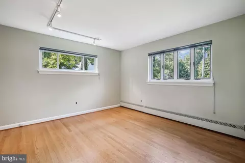 2441 Luckett Ave, Vienna, VA 22180 photo 23