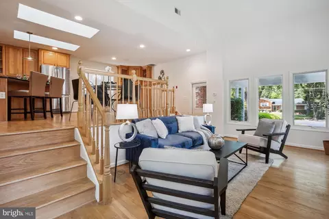 2441 Luckett Ave, Vienna, VA 22180 photo 21