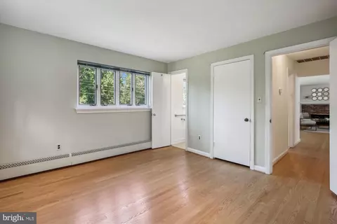 2441 Luckett Ave, Vienna, VA 22180 photo 24
