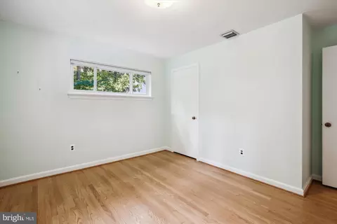 2441 Luckett Ave, Vienna, VA 22180 photo 29