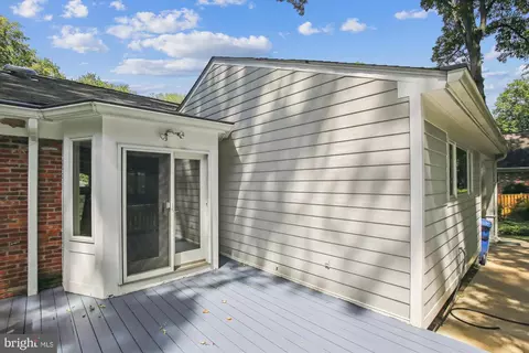 2441 Luckett Ave, Vienna, VA 22180 photo 43