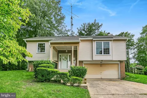 485 Montalto Dr, Herndon, VA 20170