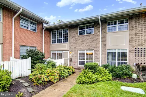 1963 Kennedy Dr #1963, Mclean, VA 22102