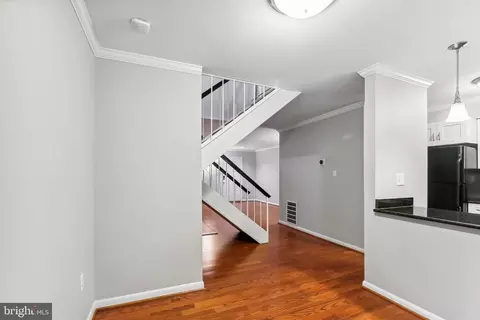 2049 Headlands Cir, Reston, VA 20191 photo 24