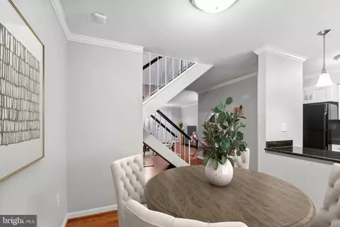 2049 Headlands Cir, Reston, VA 20191 photo 25
