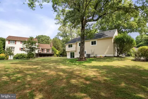 Exterior - 11427 Great Meadow Dr, Reston, VA 20191 photo 3 of 11