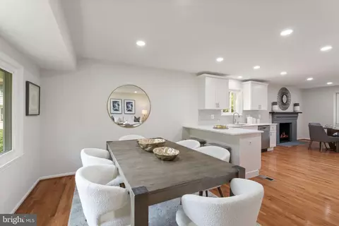 Dining - 11427 Great Meadow Dr, Reston, VA 20191 photo 3 of 6