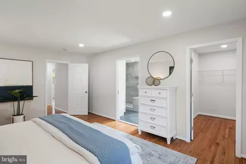 Bedroom - 11427 Great Meadow Dr, Reston, VA 20191 photo 3 of 7