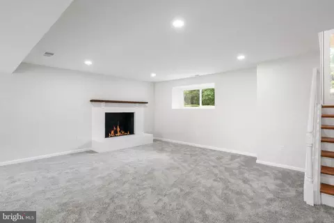 Living - 11427 Great Meadow Dr, Reston, VA 20191 photo 4 of 5