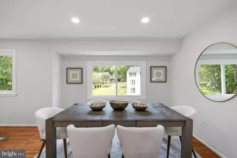 Dining - 11427 Great Meadow Dr, Reston, VA 20191 photo 2 of 6