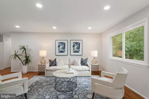 Living - 11427 Great Meadow Dr, Reston, VA 20191 photo 2 of 5