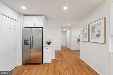 Entry Way - 11427 Great Meadow Dr, Reston, VA 20191 photo 2 of 3