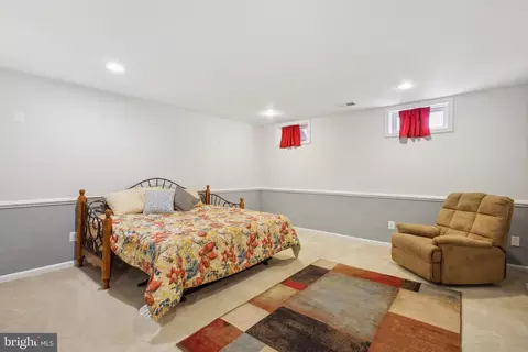 9946 E Hill Dr, Lorton, VA 22079 photo 18