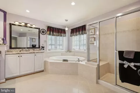 9946 E Hill Dr, Lorton, VA 22079 photo 22