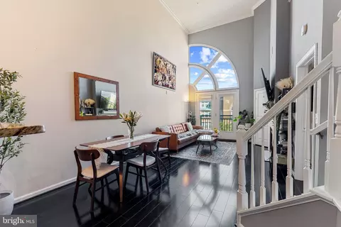 12001 Market St #416, Reston, VA 20190