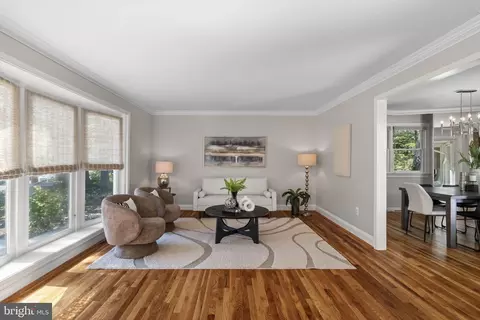 Living - 8206 Langbrook Rd, Springfield, VA 22152 photo 2 of 8