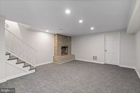 Living - 8206 Langbrook Rd, Springfield, VA 22152 photo 8 of 8