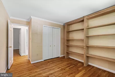 Bedroom - 8206 Langbrook Rd, Springfield, VA 22152 photo 4 of 8