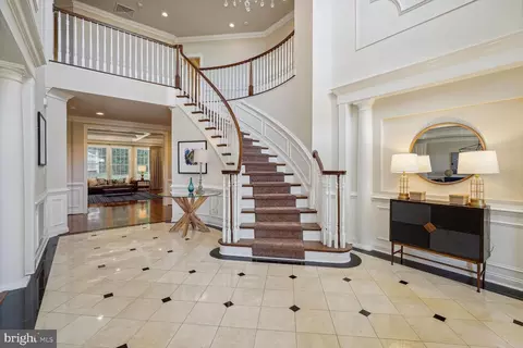 Entry Way - 1573 Maddux Ln, Mclean, VA 22101 photo 1 of 6