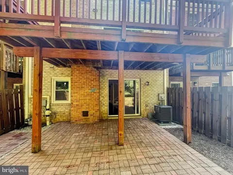 8802 Cameo Sq, Springfield, VA 22152 photo 42