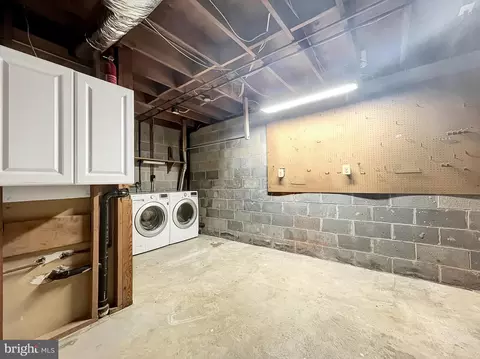 8802 Cameo Sq, Springfield, VA 22152 photo 34